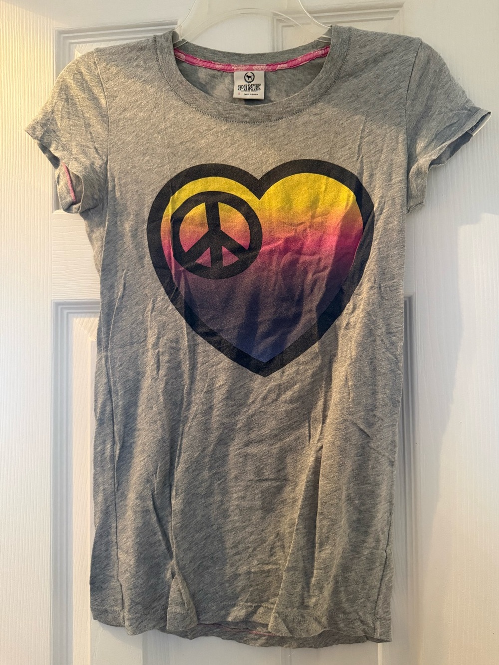 PINK Victoria’s Secret - Women’s Gray Heart Tee Shirt - Size S
